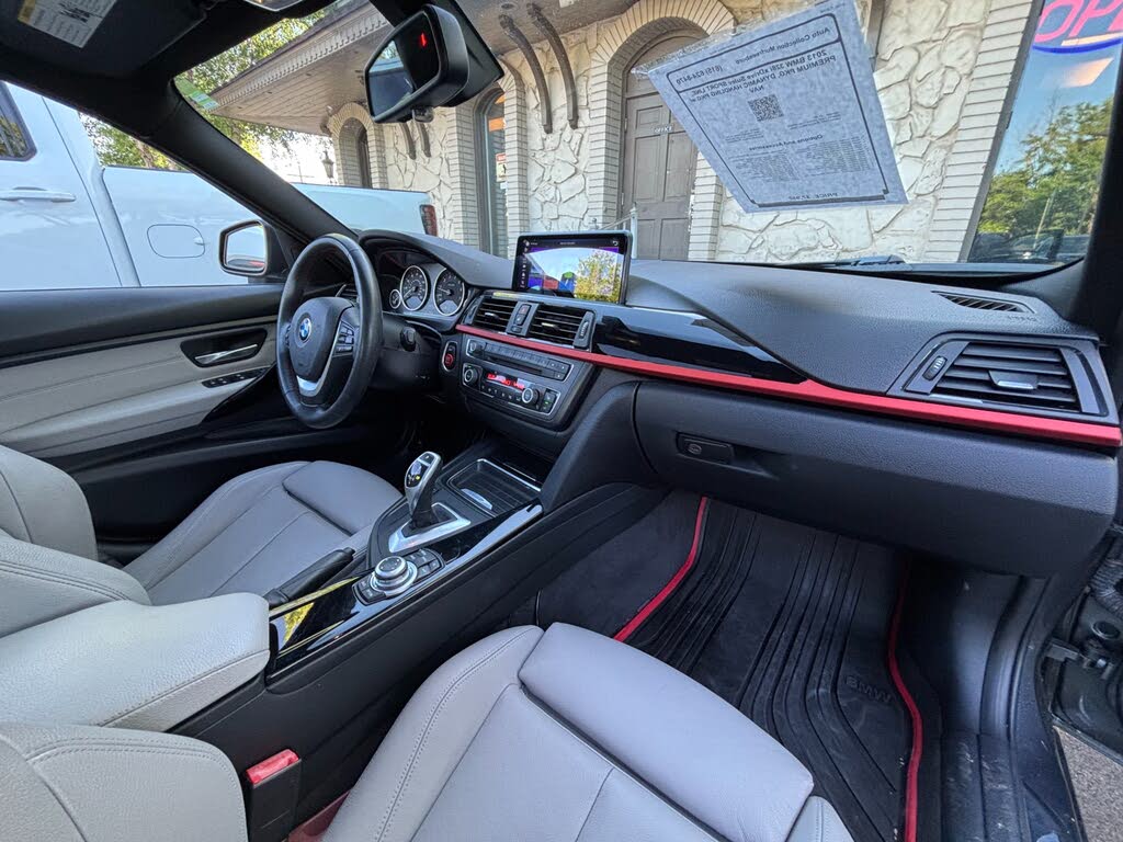 2013 BMW 3 Series 328i xDrive Classic Line Sedan AWD