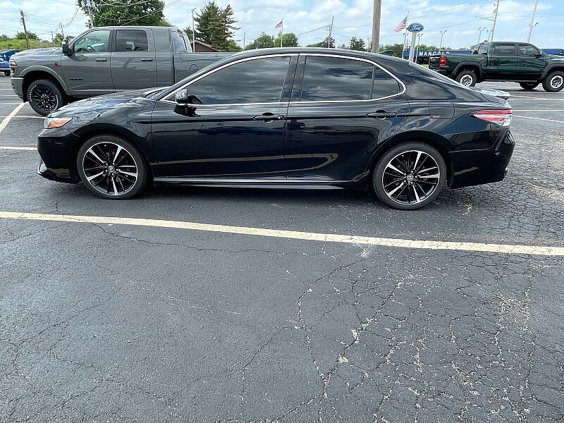 2019 Toyota Camry XSE