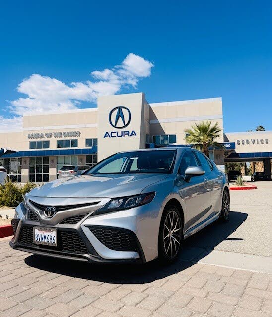 2021 Toyota Camry SE FWD