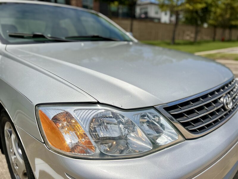 2003 TOYOTA AVALON XLS