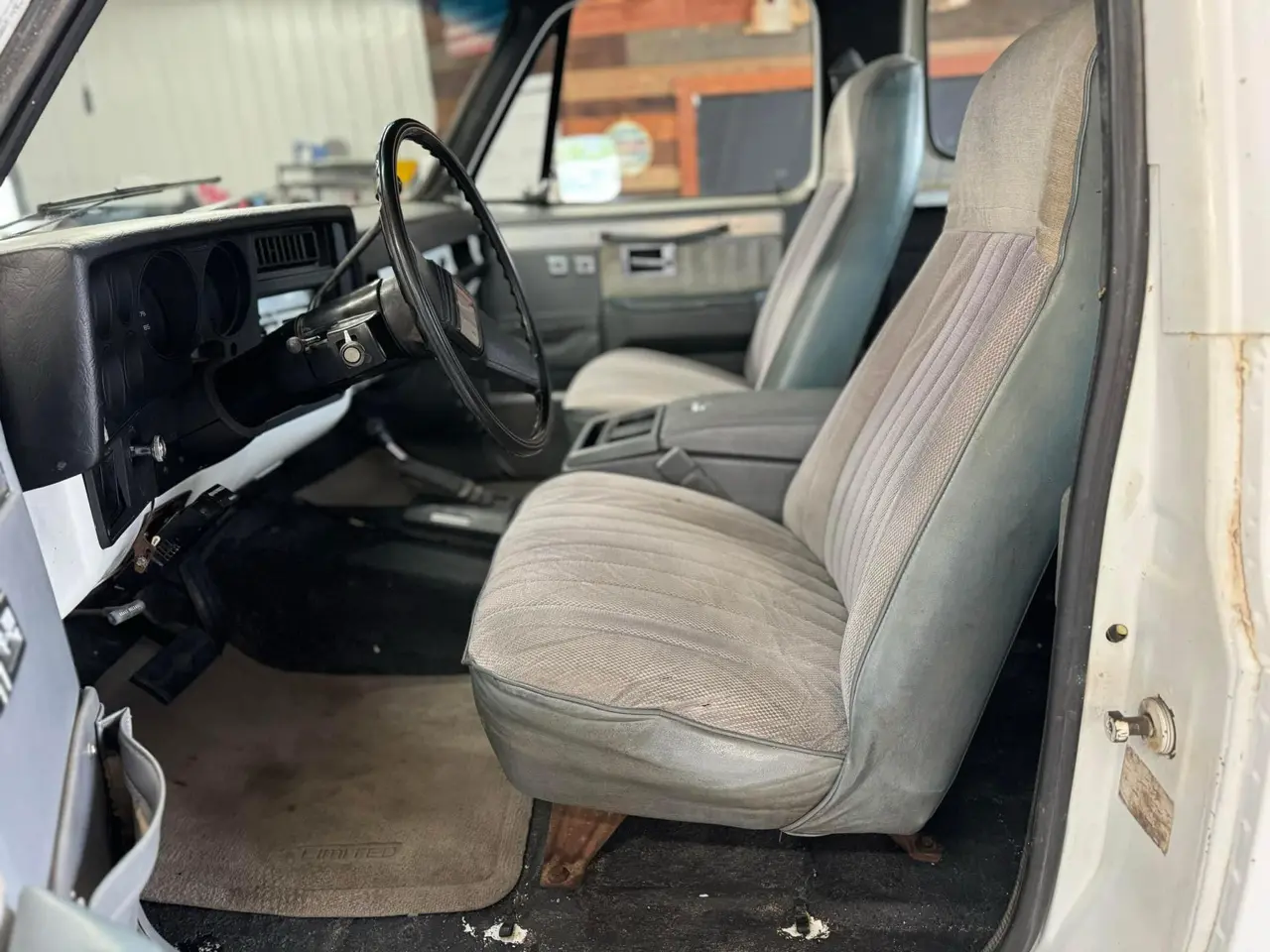1985 Chevrolet Blazer 2dr Wagon K10 Utility HT 4WD