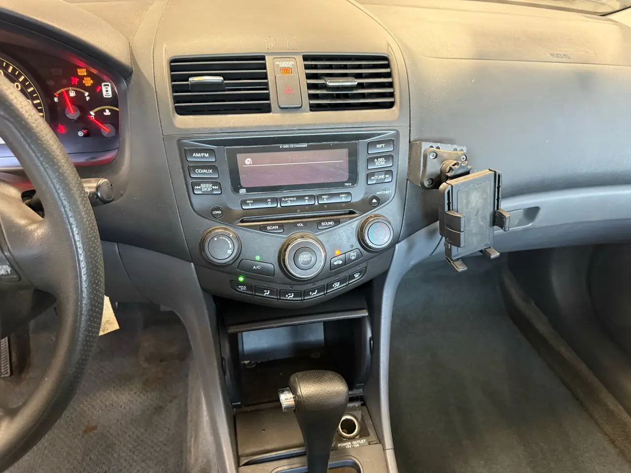 2004 Honda Accord Sdn LX Auto V6