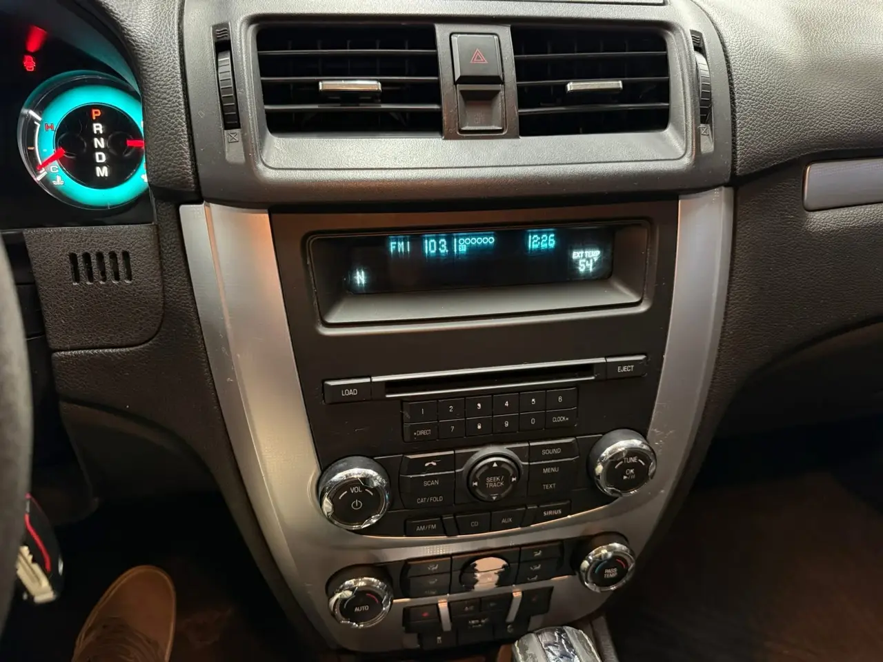 2010 Ford Fusion 4dr Sdn SEL FWD