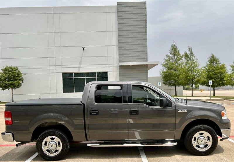 Mobile Vehicle Detail