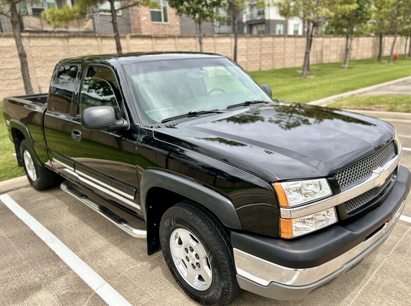 2004 Chevrolet CHEVROLET SILVERADO Z71 OFF ROAD 4X4 EXTENDED CAB 5.3L