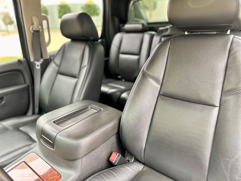 2012 CHEVROLET AVALANCHE LTZ