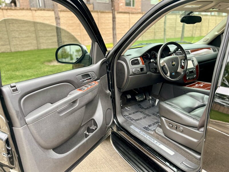 2012 CHEVROLET AVALANCHE LTZ
