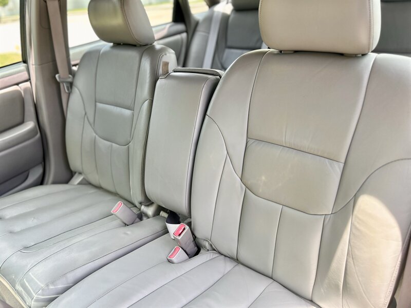 2003 TOYOTA AVALON XLS