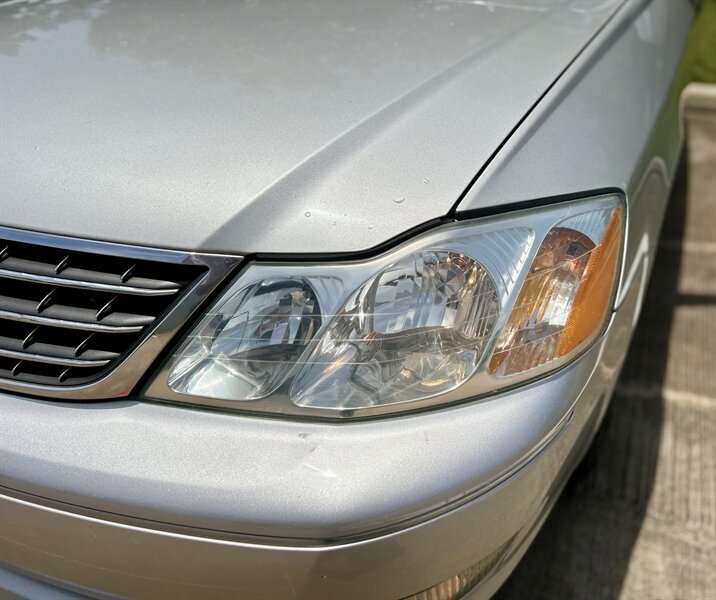 2003 TOYOTA AVALON XLS