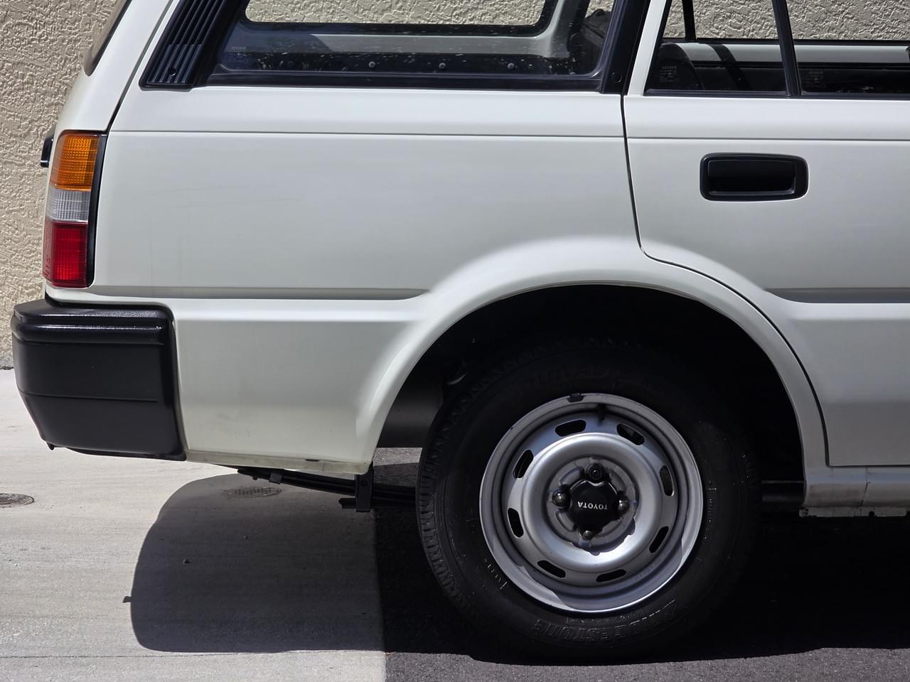 1990 Toyota Corolla DX Wagon JDM